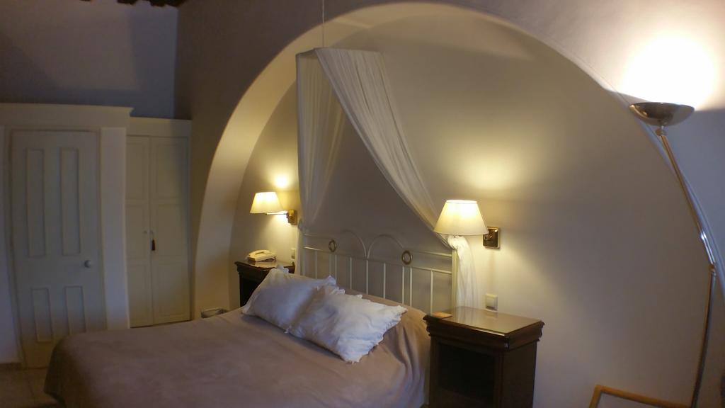 Aparthotel Economou Mansion Spétses Pokoj fotografie